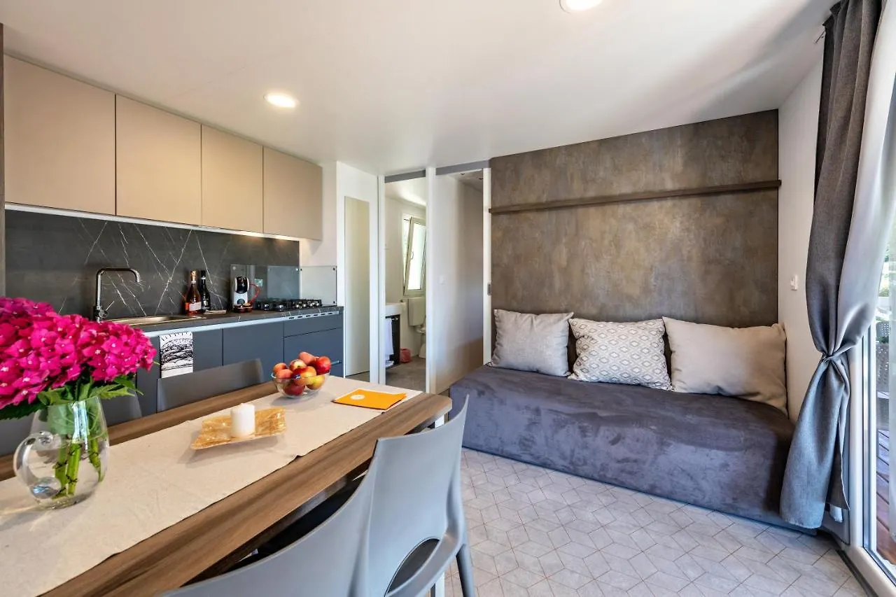 Casa Mobile Est Garda Apartment Lazise