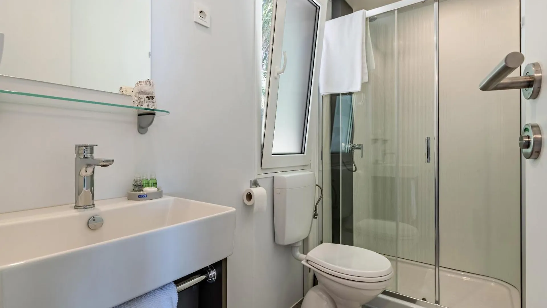Casa Mobile Est Garda Apartment Lazise